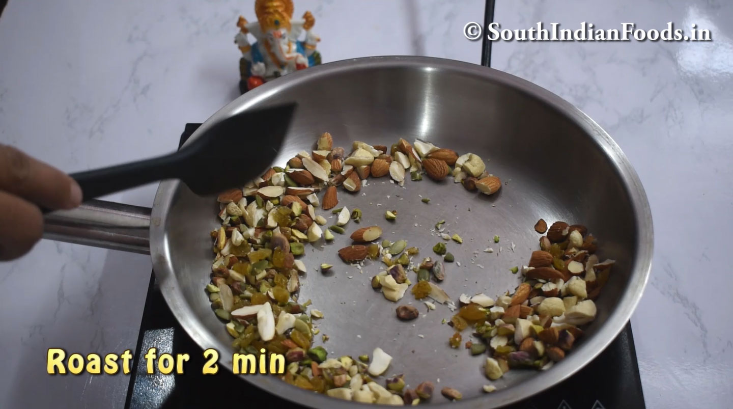 Dates and nuts modak