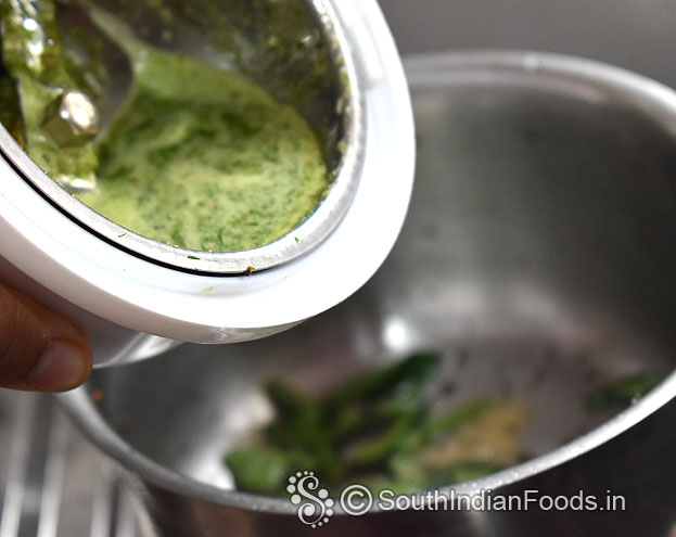 Add ground dill mixture