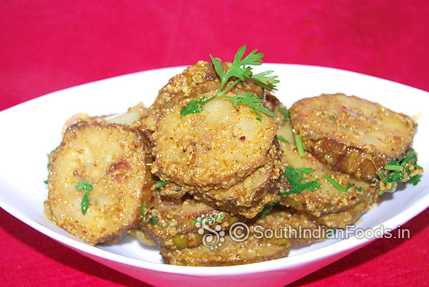 Dum banana curry