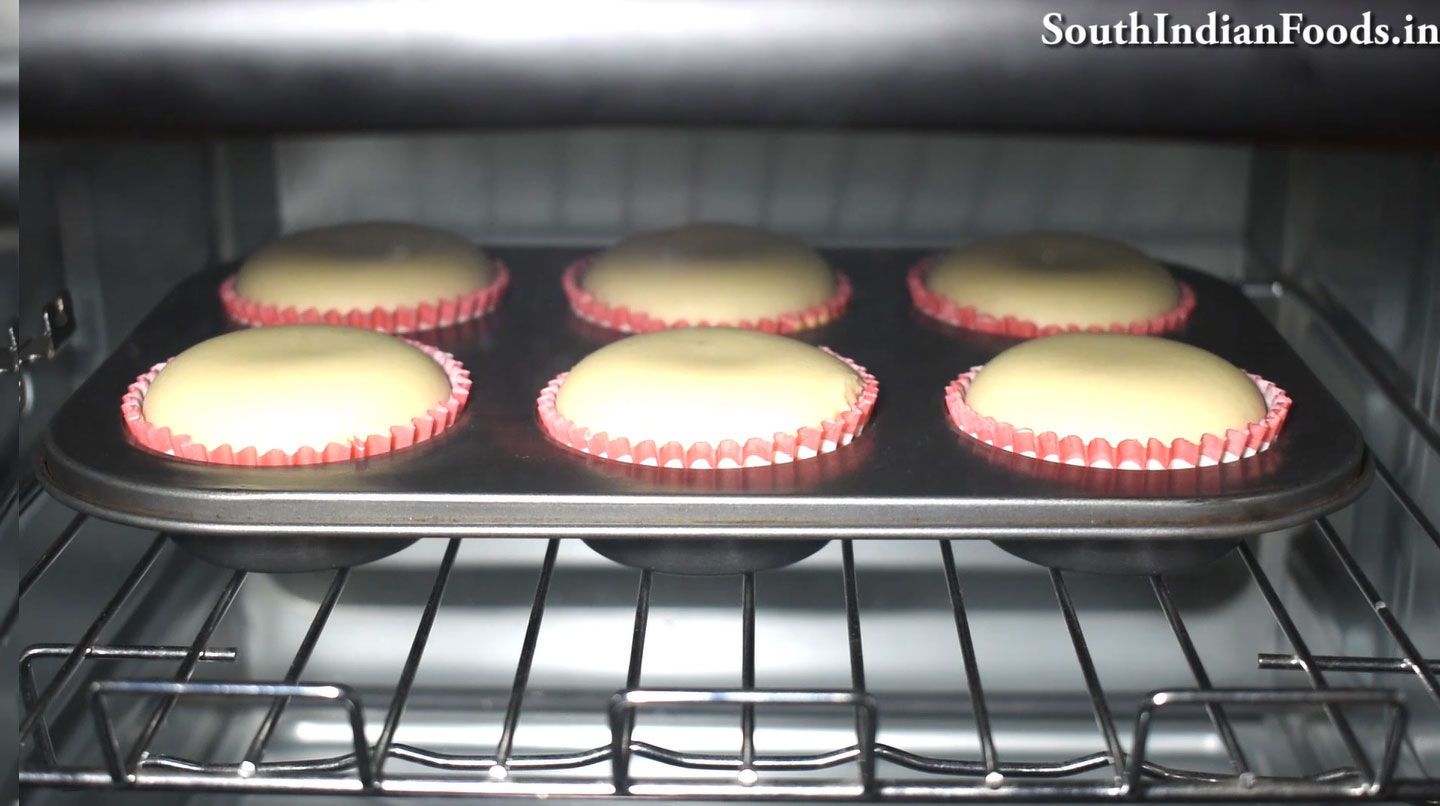 Eggless condensed milk cupcake