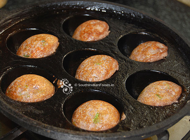 Final stage of ragi paniyaram