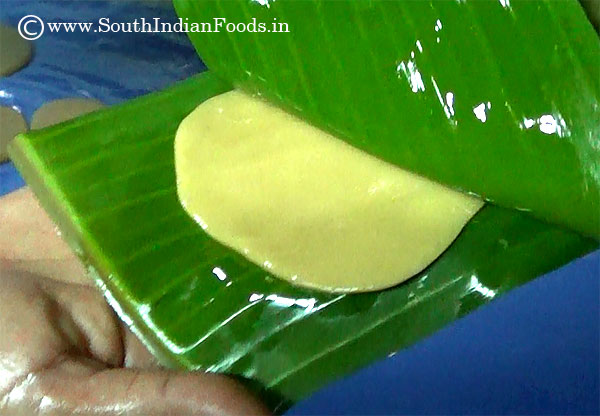 flatten adhirasam using banana leaf
