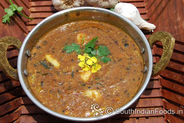Poondu kara kulambu, serve hot with rice