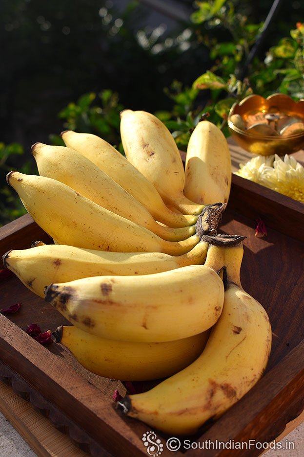 Take 7 to 8 banana 