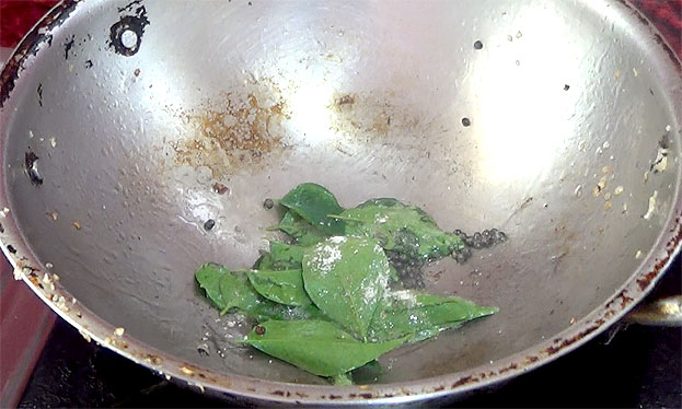 For seasoning:-Add 1 tbsp oil, mustard seeds, curry leaves & asafetida