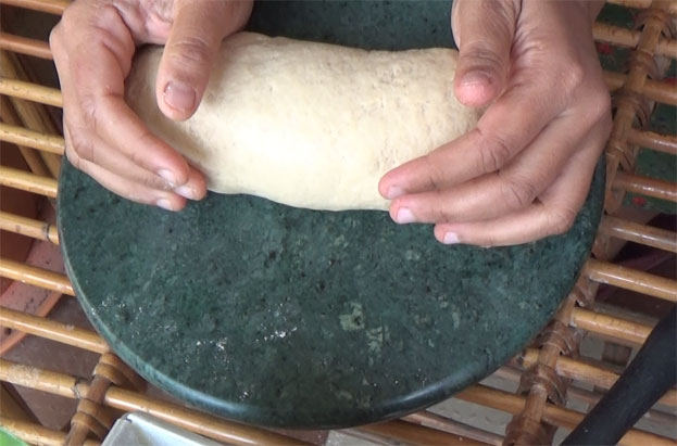 Make oval shape
