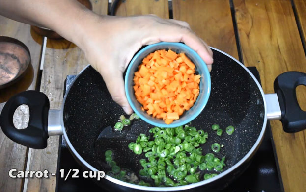 Hot and sour veg soup step 3