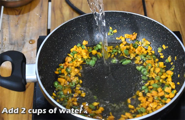 Hot and sour veg soup step 9