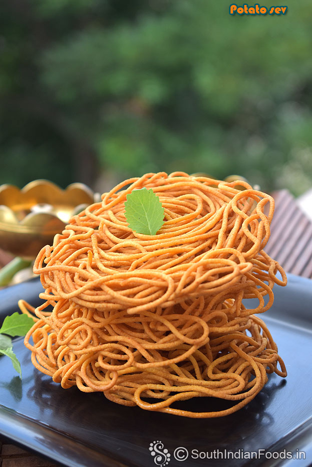 Aloo bhujia | Potato sev-How to make-Step by step photos