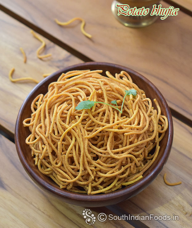 Potato bhujia