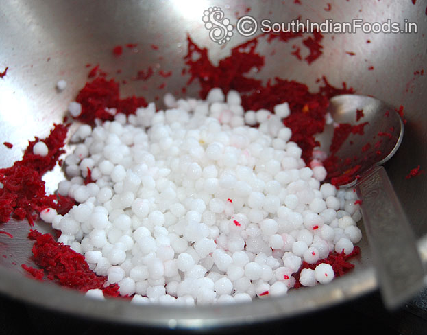 Add soaked sago roast