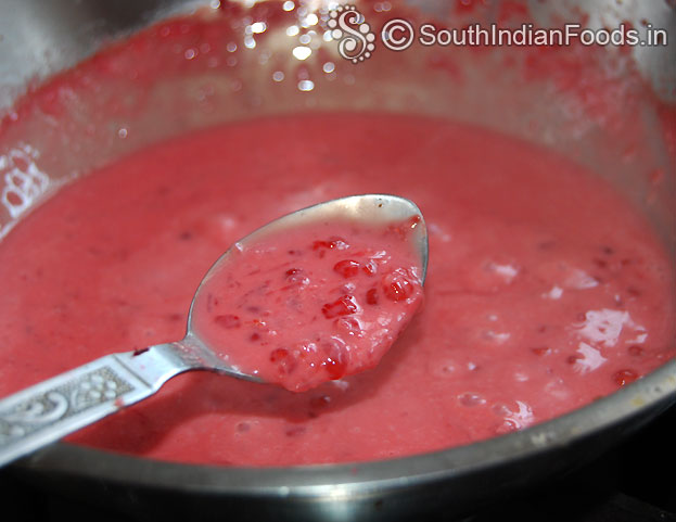Sago perfectly cooked, reached perfect kheer consistency, cut off heat