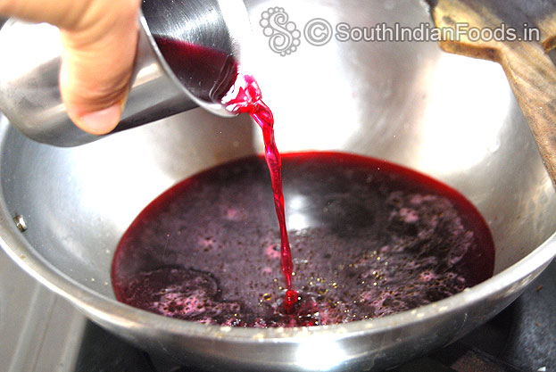 Add beetroot juice in a pan let it boil