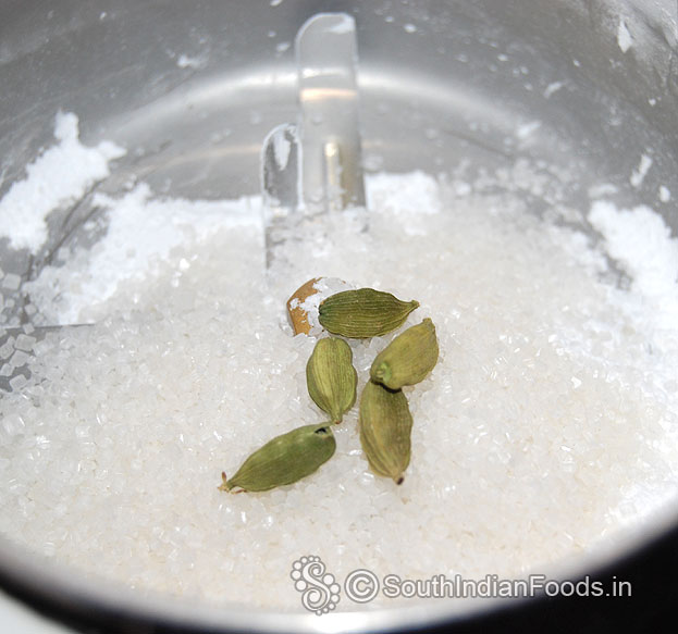 Grind sugar & Cardamom 