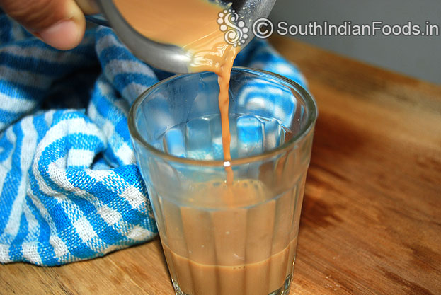 Pour tea stir well