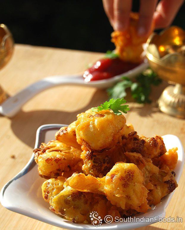 Homemade cauliflower pakoda for kids