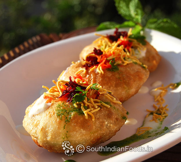 Dahi puri with carrots & beetroot