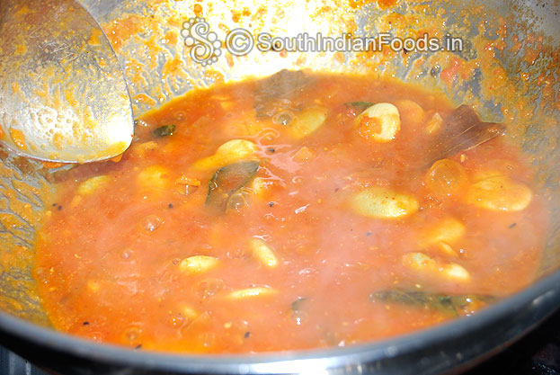 Add pinch of sugar mix well