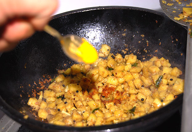 Add red chilli powder
