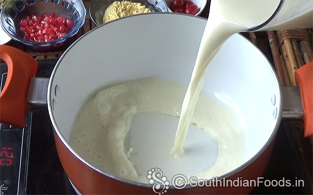Boil milk [400 ml]