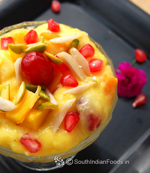 Instant fruit custard