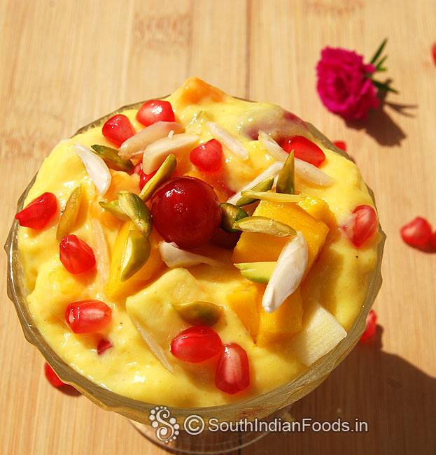 Fruit custard with pomegrante
