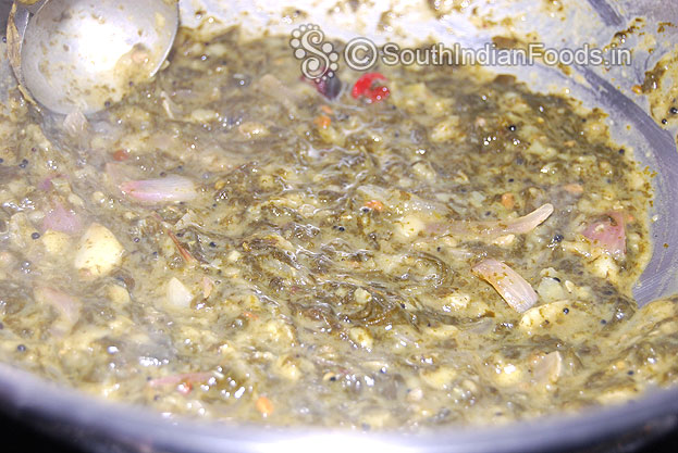 Mix well, gongura pappu is ready, now cut off heat