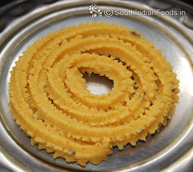 Star shape raw murukku ready
