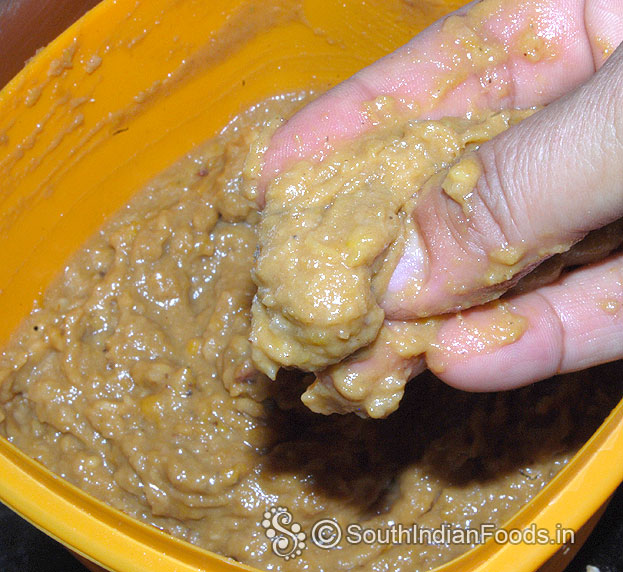 Make small balls out of the mixture