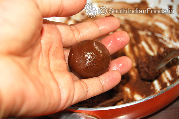 Divide the mixture into equal size balls
