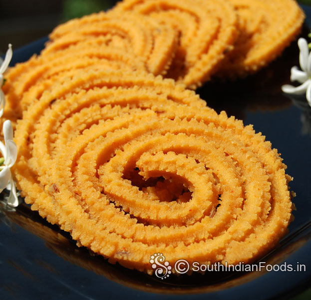 Star chakli