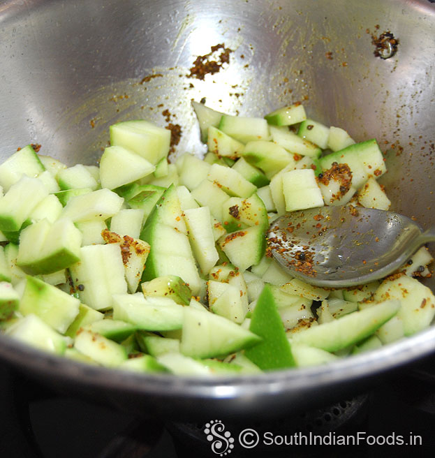 Add raw mango cubes