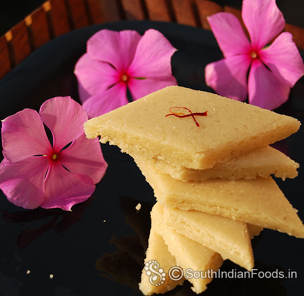 Munthiri cake
