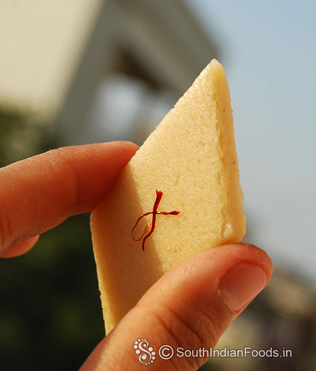 Kaju katli texture