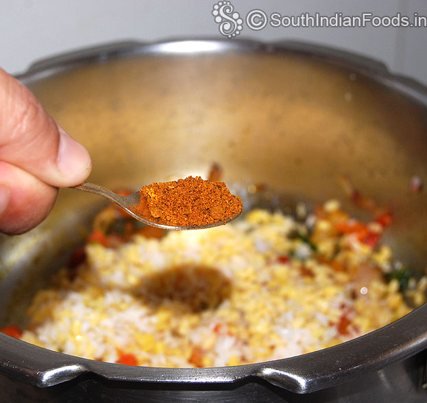 Add red chilli powder