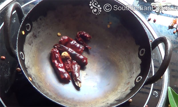 Roast dry red chilli