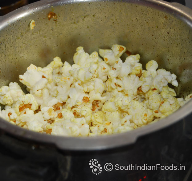 Simple masala popcron ready, cut off heat