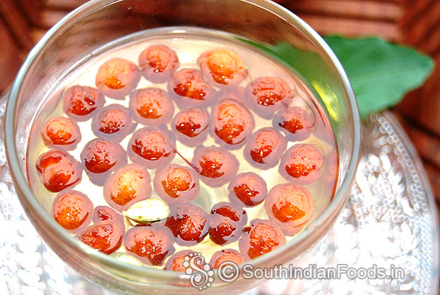 Mini gulab jamun