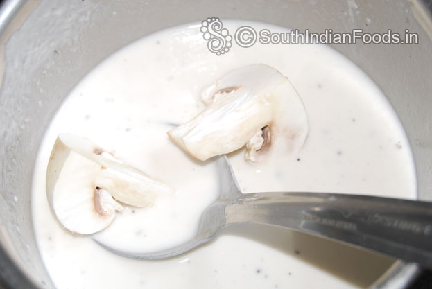 Prepare batter Place mushrooms