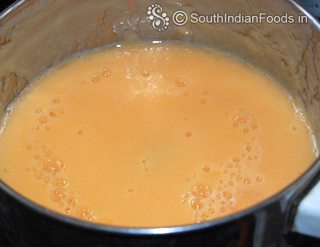 Fresh & delicious muskmelon jucie ready
