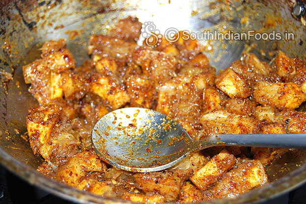Narthangai oorugai is ready cut off heat then cool it.