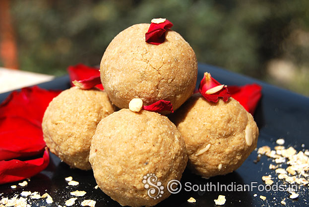 Oats jaggery ladoo