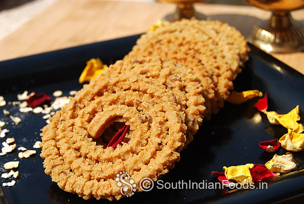 Perfect oats chakli