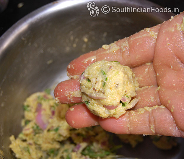 Make balls out off the mixture