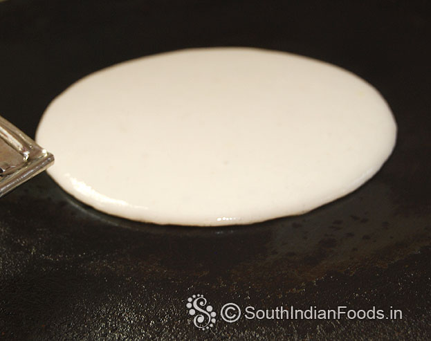 Heat iron dosa tawa pour batter