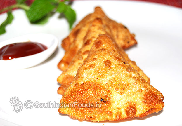 Onion samosa is ready