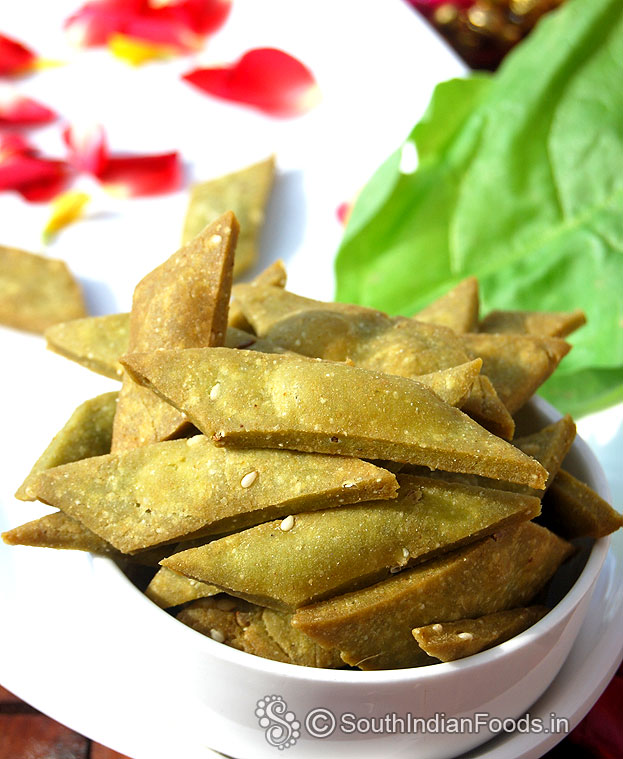 palak namkeen