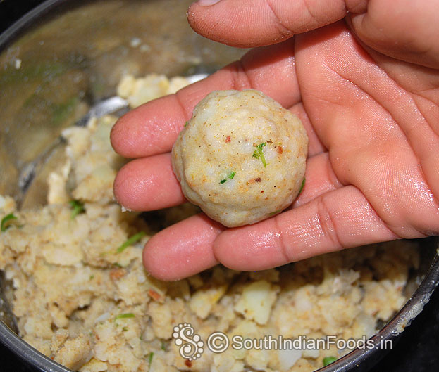 Make balls out off the mixtrue
