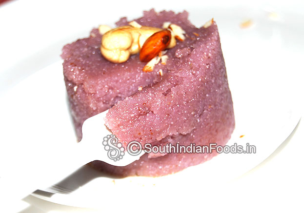 Pomegranate semolina pudding