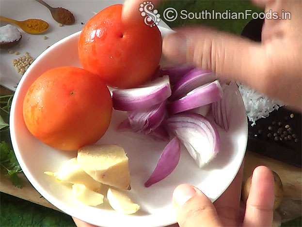 Soak dry red chilli in warm water for 10 min